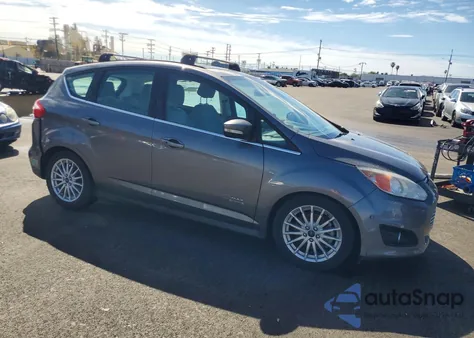 2014 Ford C-Max Premium z USA, uszkodzony, nr VIN 1FADP5CU4EL501607